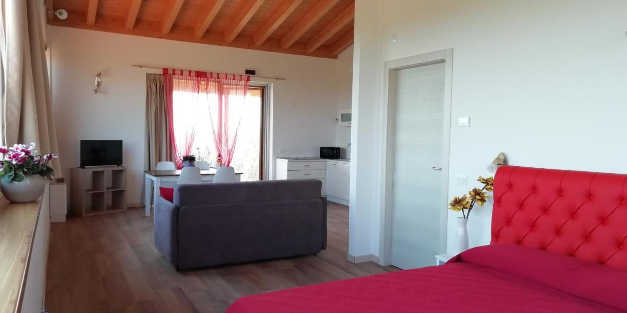 Fioralba Farm stay Polpenazze del Garda